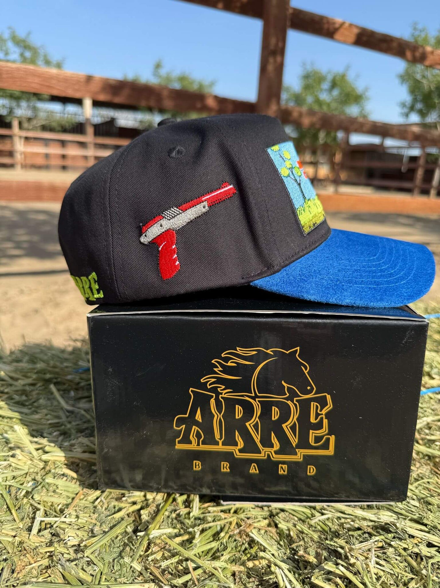 De Casería + 1 entrada 🎟️